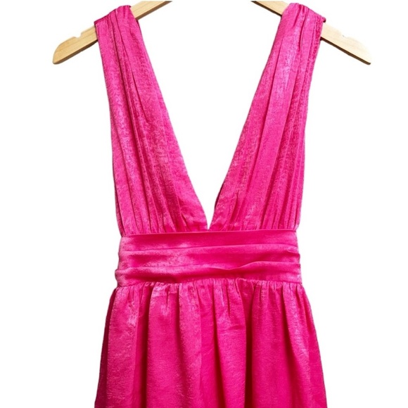 NWT Lulus Peak Party Vibe Satin Tiered Tie Midi Dress Hot Pink - Picture 6 of 8